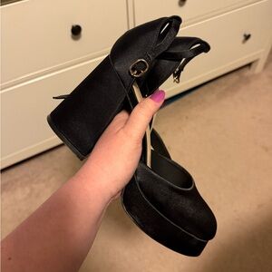 Dream Pairs Black Platform Heels